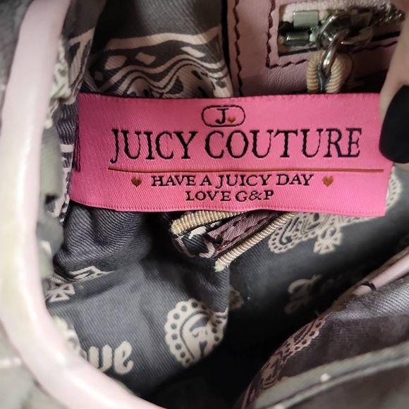Vintage Rare Y2K Juicy Couture Purple Pink Quilted Velour Charm Bag - Picture 8 of 12